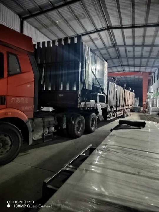 公交站臺(tái)發(fā)貨圖 公交站臺(tái)發(fā)貨圖